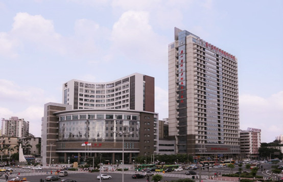 廣州醫(yī)科大學(xué)附屬第二醫(yī)院外觀2_副本_副本.jpg